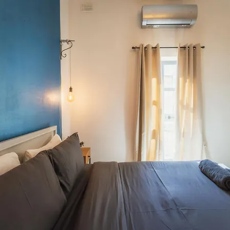 Stylish 1br Near Sliema & Valletta شقة *