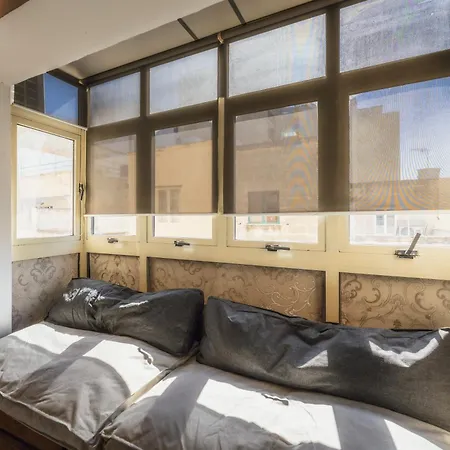Stylish 1br Near Sliema & Valletta شقة Gzira