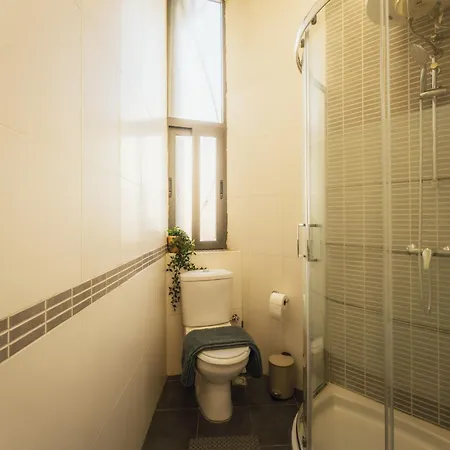 Stylish 1br Near Sliema & Valletta شقة *